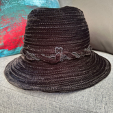 Sombrero Genuino de Diseñador Eric Javits NY - Velvet Spiral - Color Negro.